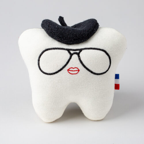 Peluche de dent de lait nommée Prune pour enfants